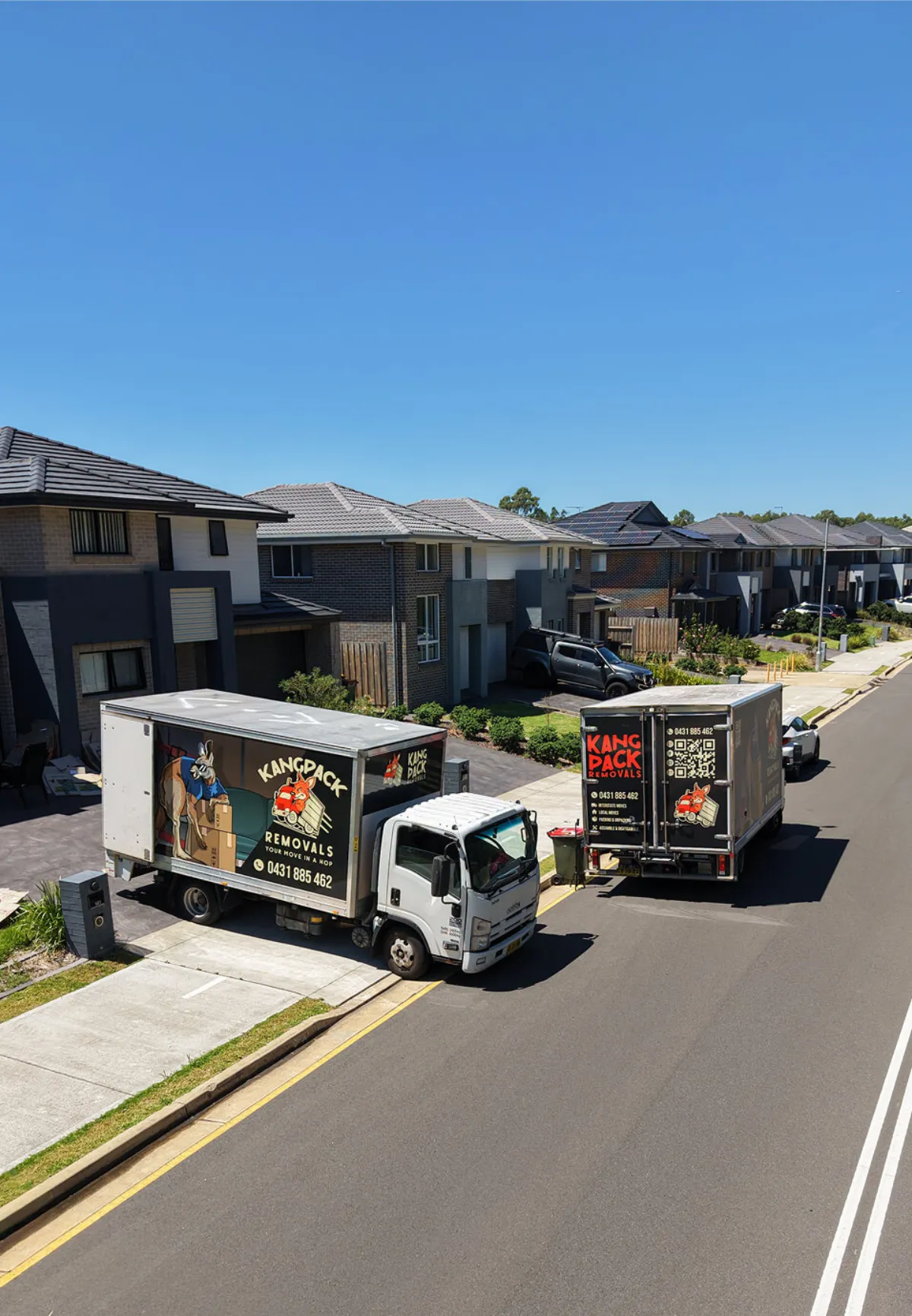 KangPack movers unloading boxes at a Sydney home